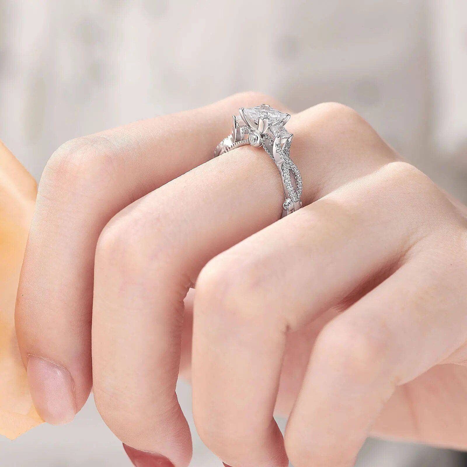 Sterling Silver Princess Cut Cubic Zirconia Engagement Ring Size : 5|6|7|8|9|10 