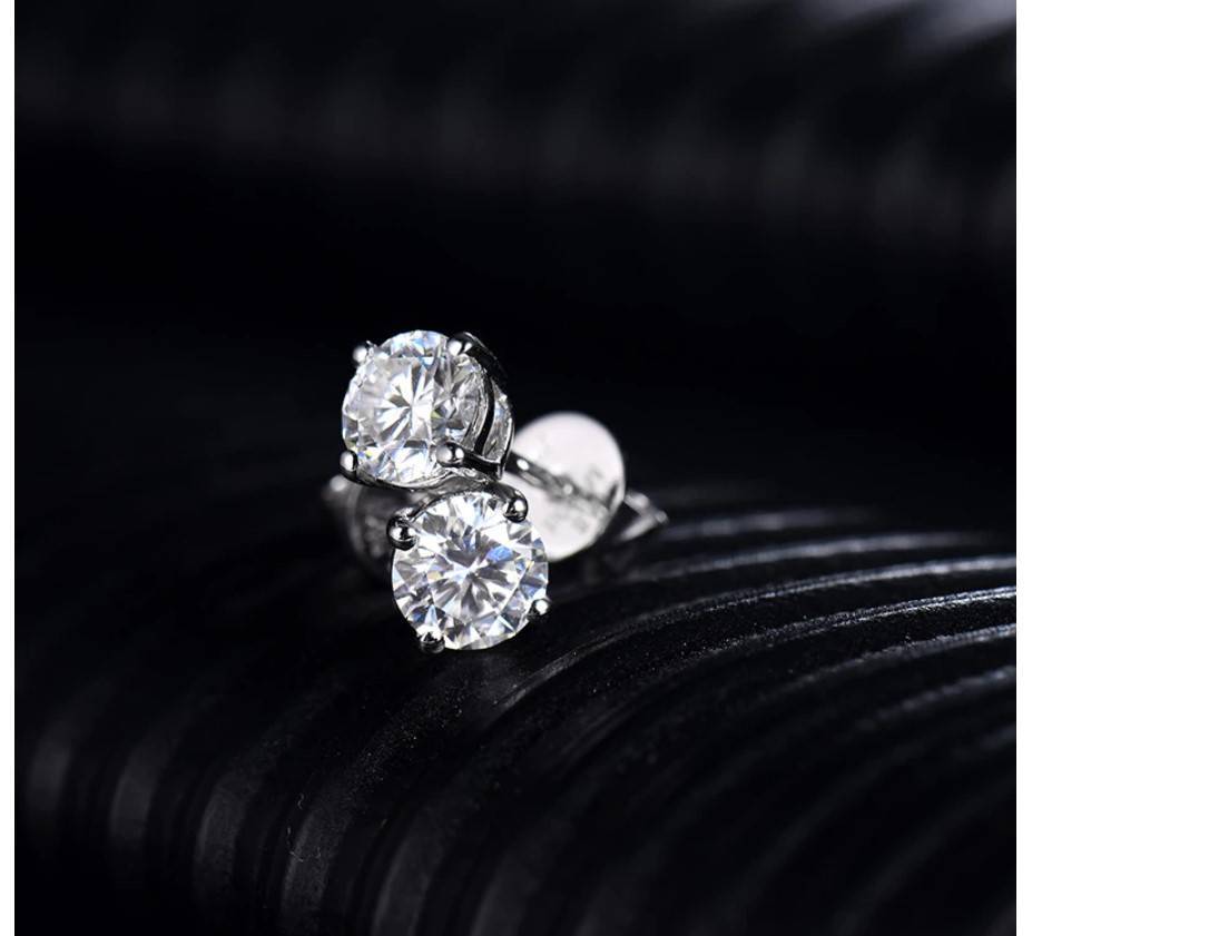 Women's 14K Gold Moissanite Stud Earrings